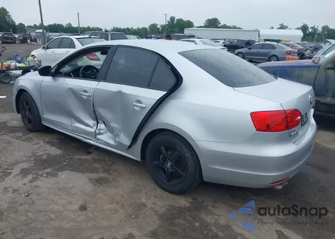 2014 Volkswagen Jetta 2.0L S z USA, uszkodzony, nr VIN 3VW2K7AJ7EM306388